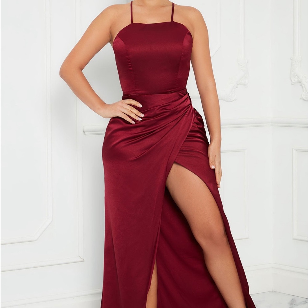 Spread Love Satin Maxi Dress Color Wine